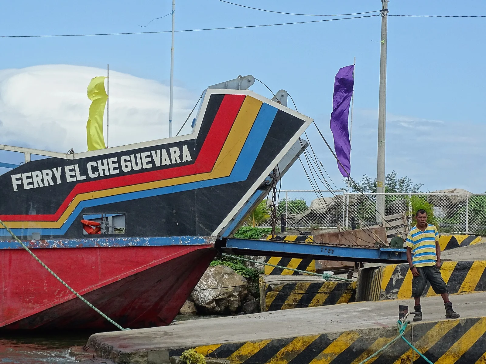 The Che Guevara ferry at the San Jorge dock, photographed in December 2016