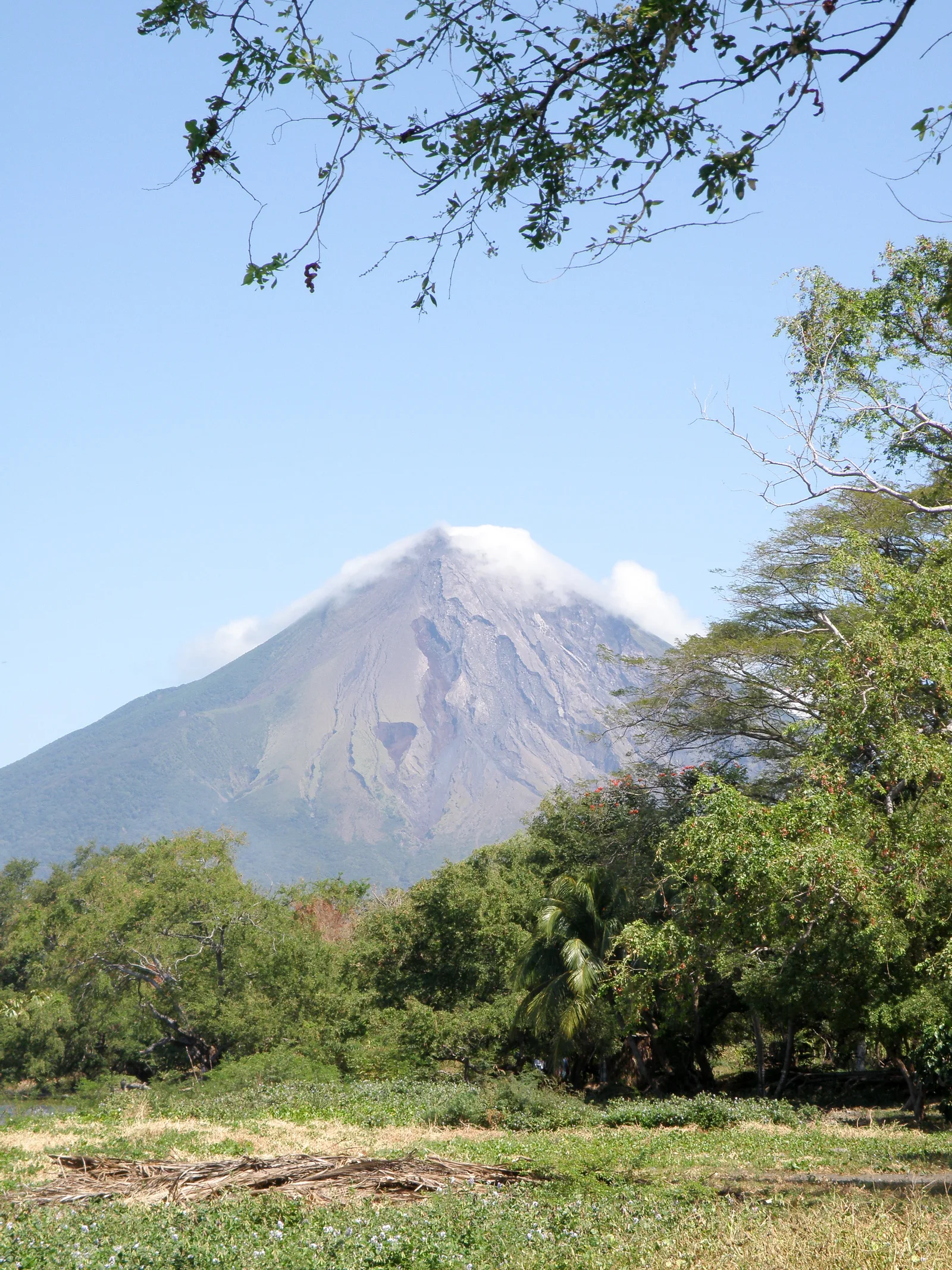 Concepción volcano viewed from Punta Jesús María; the sandbar is outside the frame